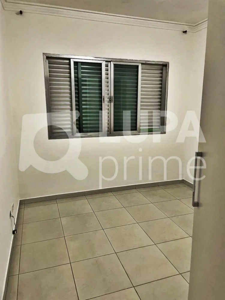 Casa, 3 quartos, 218 m² - Foto 2