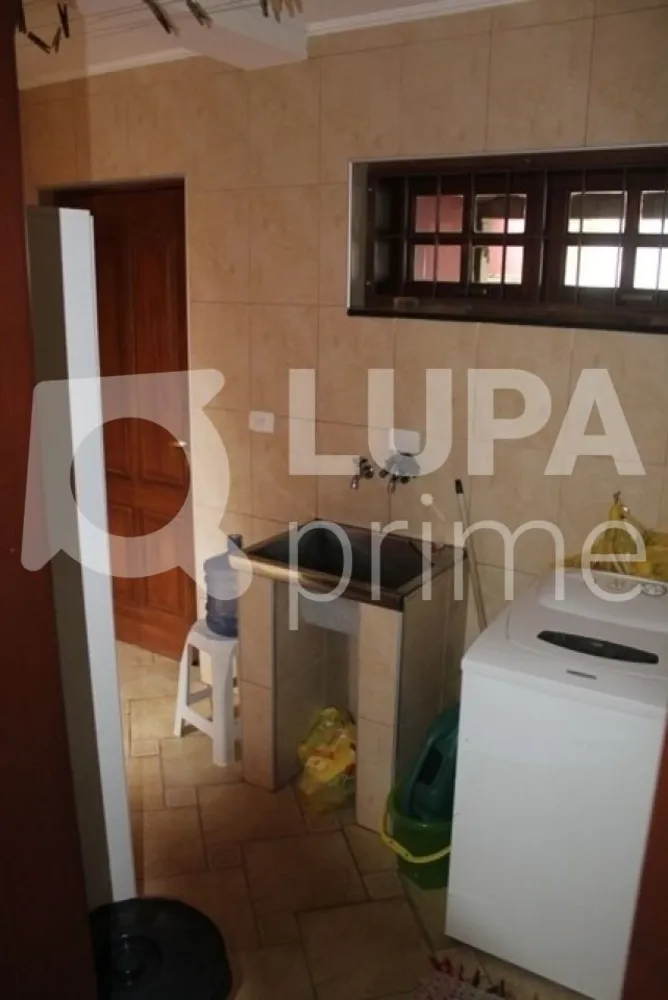 Casa, 3 quartos, 240 m² - Foto 15