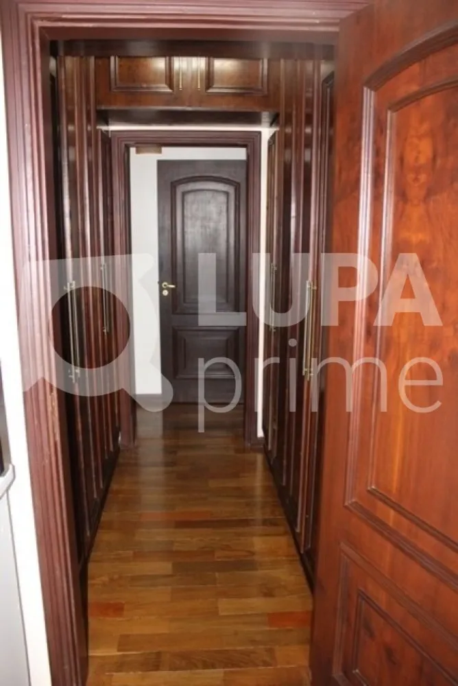 Casa, 3 quartos, 240 m² - Foto 11