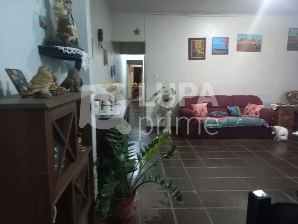 Casa, 3 quartos, 200 m² - Foto 8