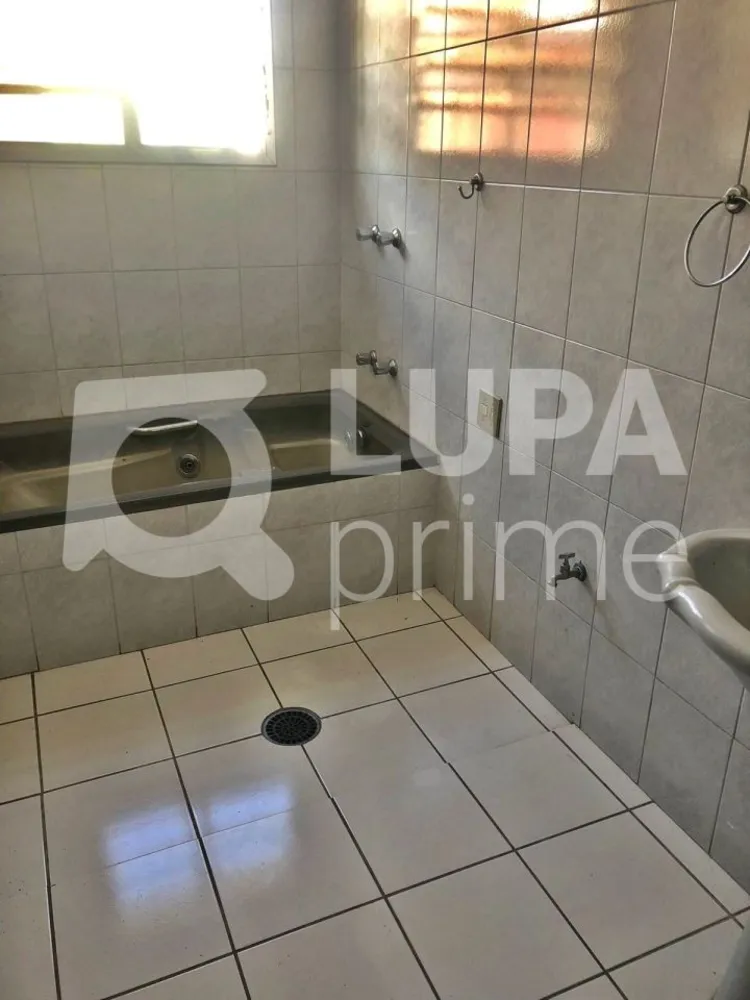 Casa, 4 quartos, 250 m² - Foto 9