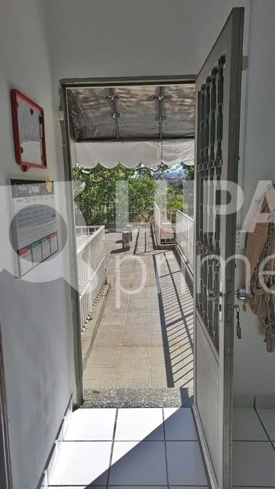 Casa, 4 quartos, 250 m² - Foto 11