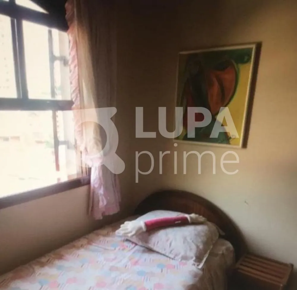 Casa, 4 quartos, 220 m² - Foto 8