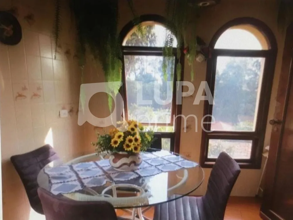 Casa, 4 quartos, 220 m² - Foto 3