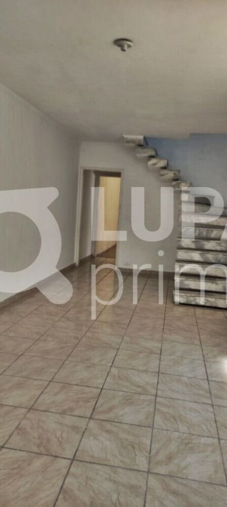 Casa, 3 quartos, 172 m² - Foto 1