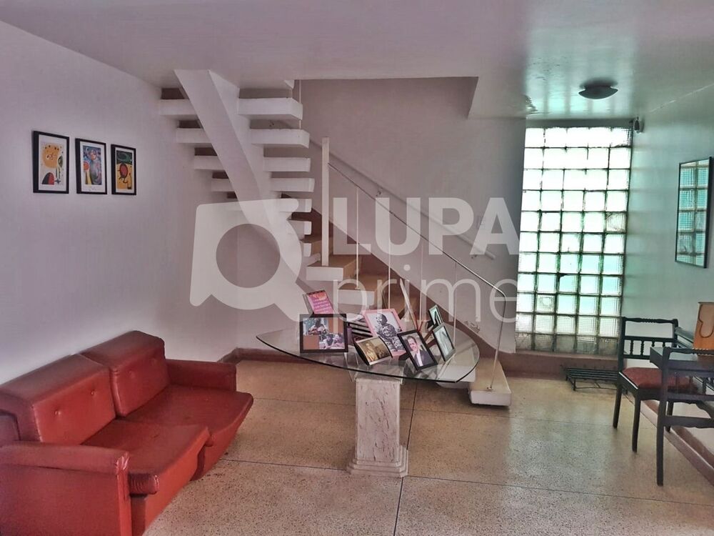 Casa, 3 quartos, 190 m² - Foto 2