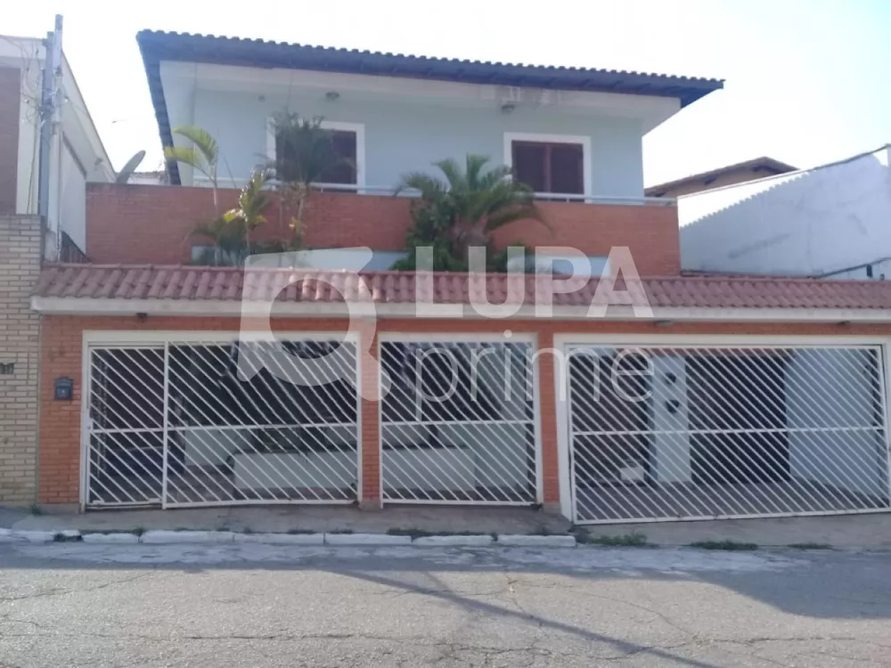 Casa à venda com 3 quartos, 250m² - Foto 1