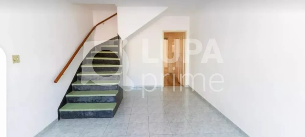 Casa, 2 quartos, 82 m² - Foto 1
