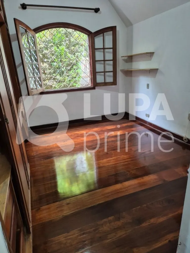 Casa, 3 quartos, 238 m² - Foto 3
