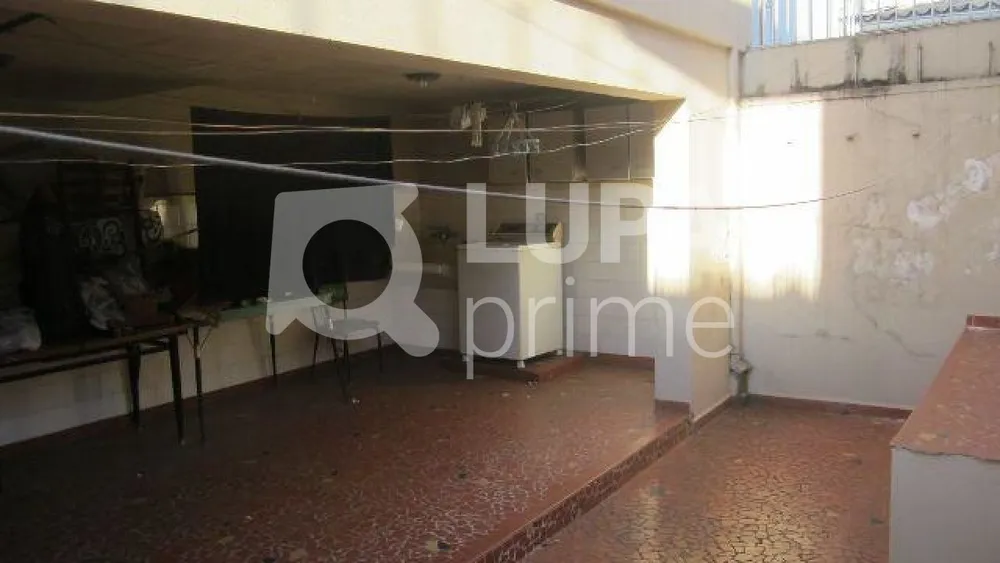 Casa, 3 quartos, 200 m² - Foto 1