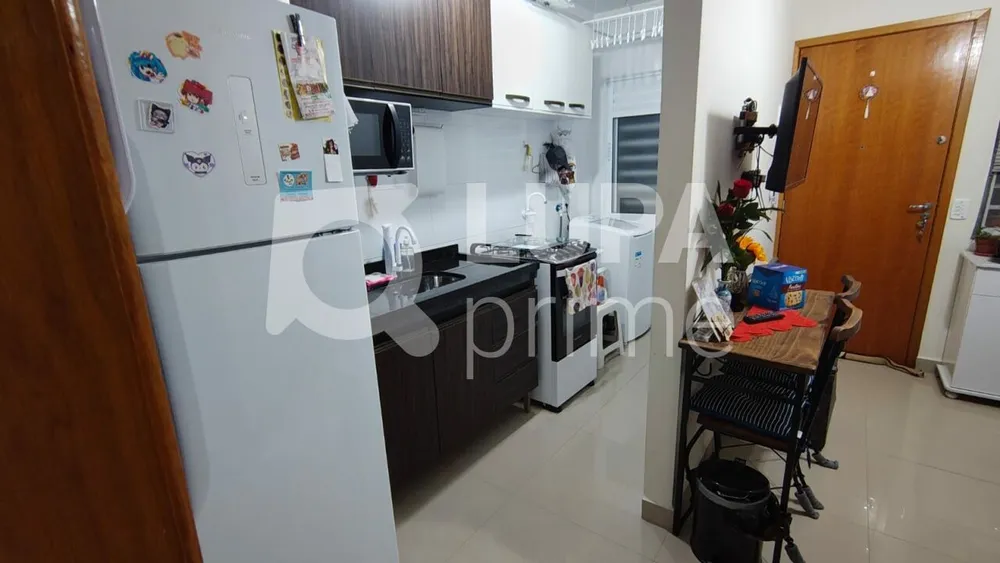 Apartamento, 1 quarto, 27 m² - Foto 2