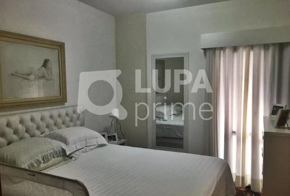 Apartamento à venda com 4 quartos, 180m² - Foto 5