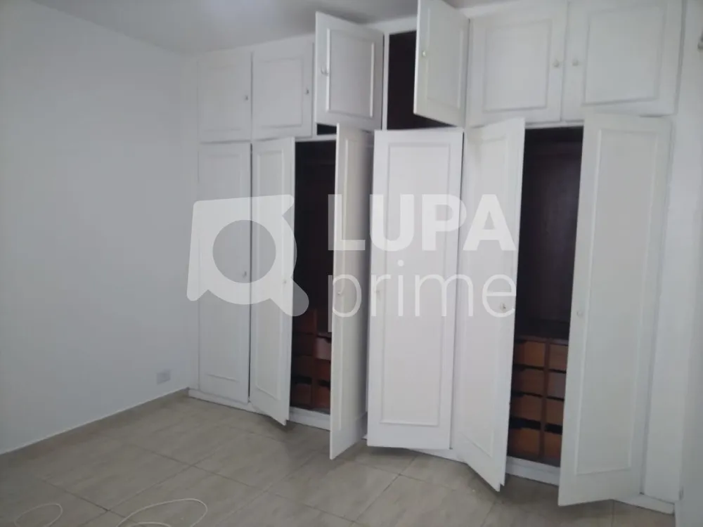 Casa, 3 quartos, 360 m² - Foto 9