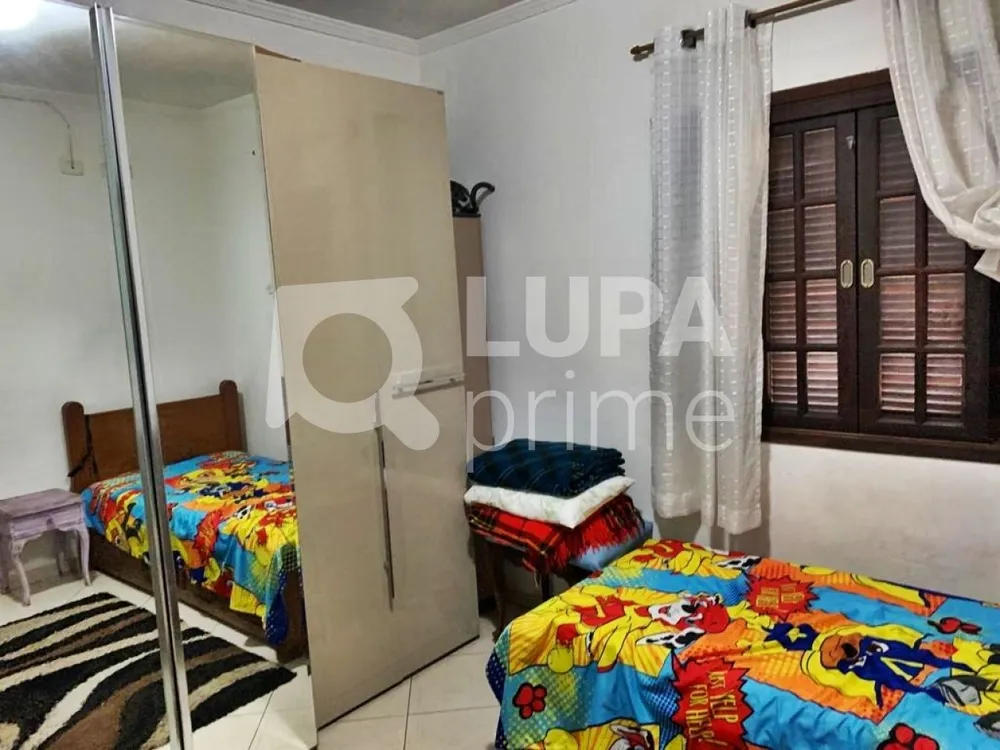 Casa, 7 quartos, 520 m² - Foto 2