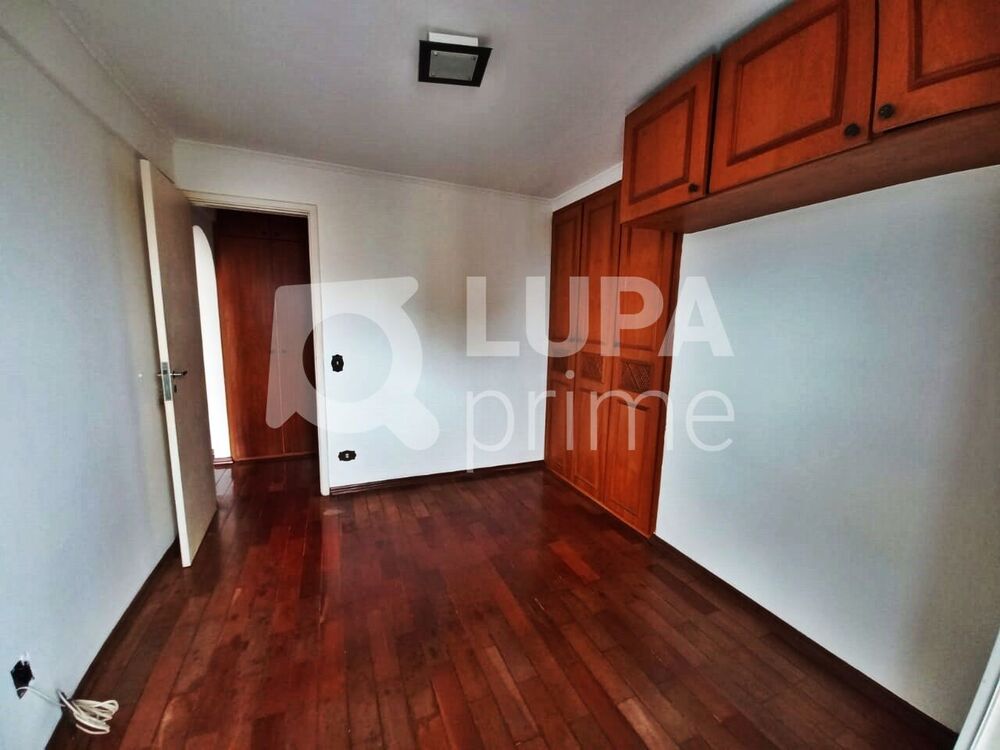 Apartamento à venda com 1 quarto, 40m² - Foto 4