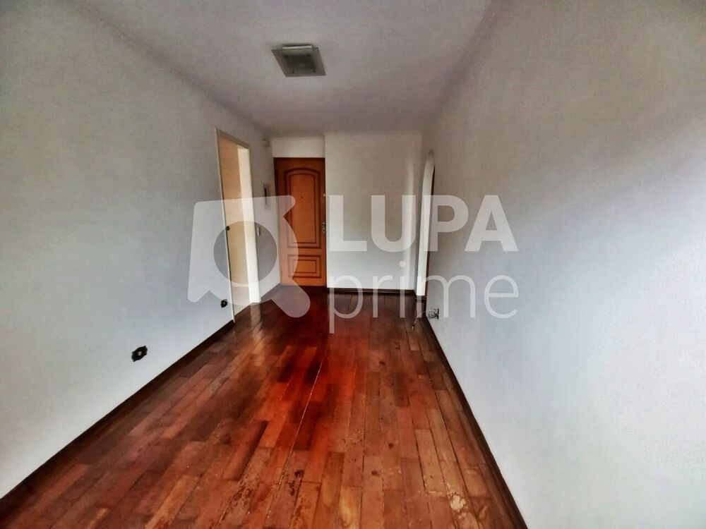 Apartamento à venda com 1 quarto, 40m² - Foto 2