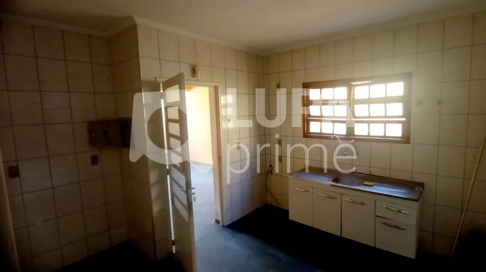 Casa, 3 quartos, 97 m² - Foto 2