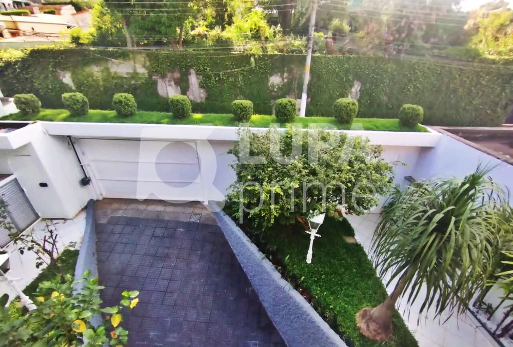 Casa, 5 quartos, 292 m² - Foto 2