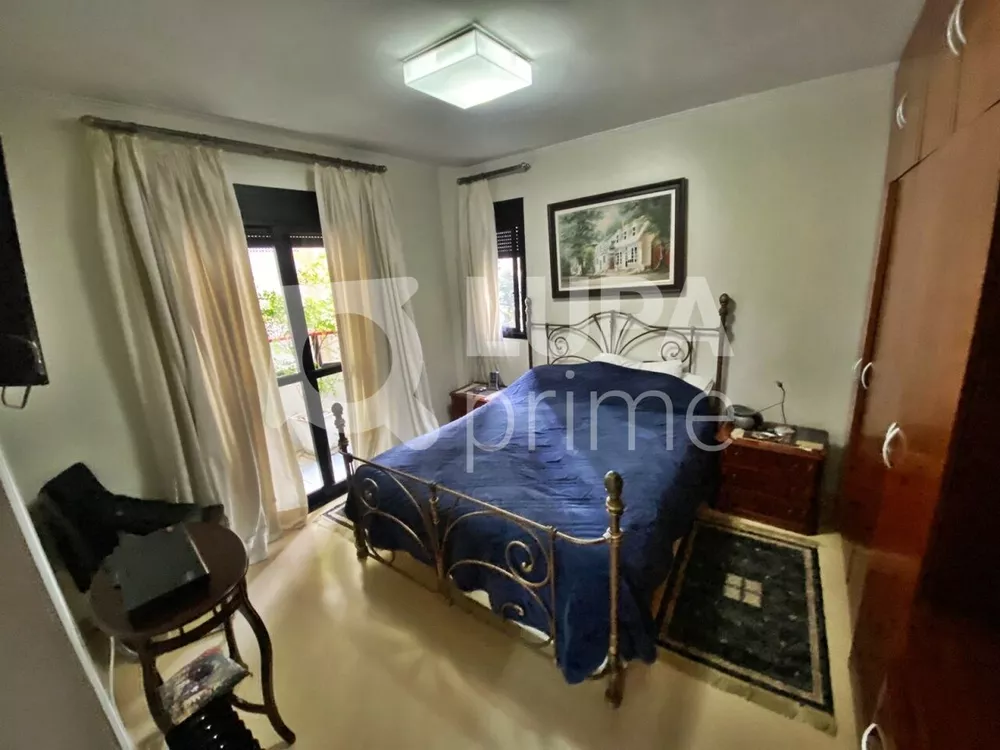 Apartamento à venda com 4 quartos, 140m² - Foto 4