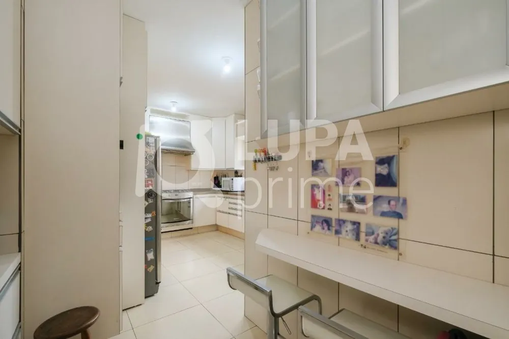 Apartamento, 4 quartos, 270 m² - Foto 12