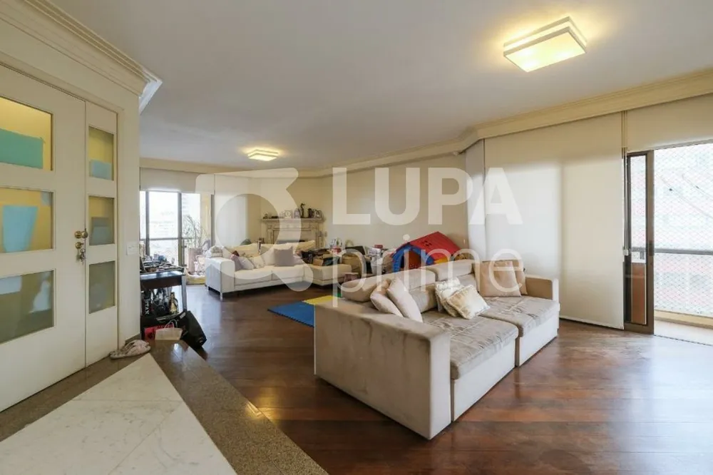 Apartamento, 4 quartos, 270 m² - Foto 1