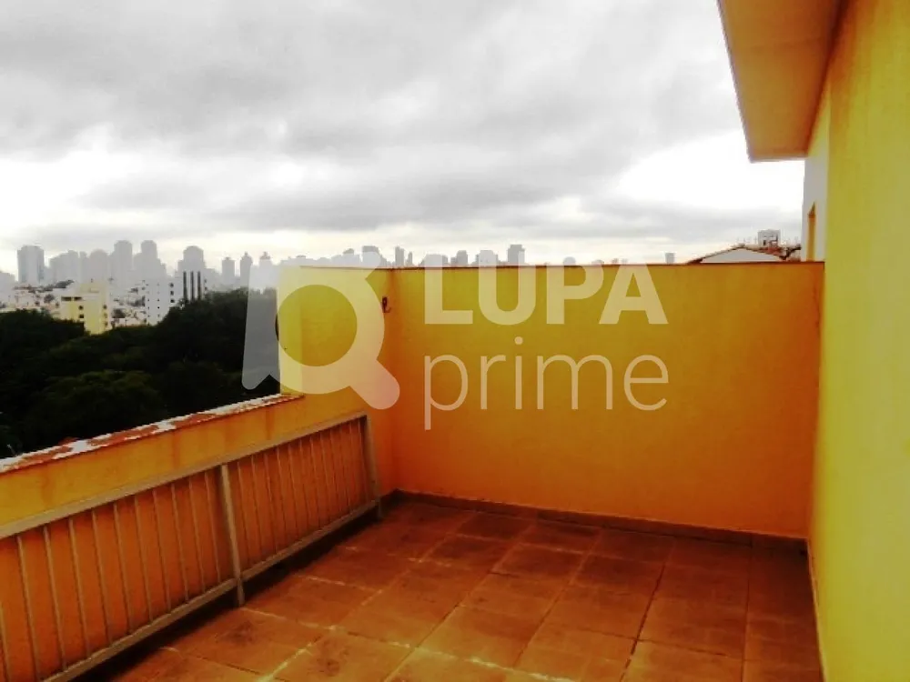 Casa, 3 quartos, 228 m² - Foto 1