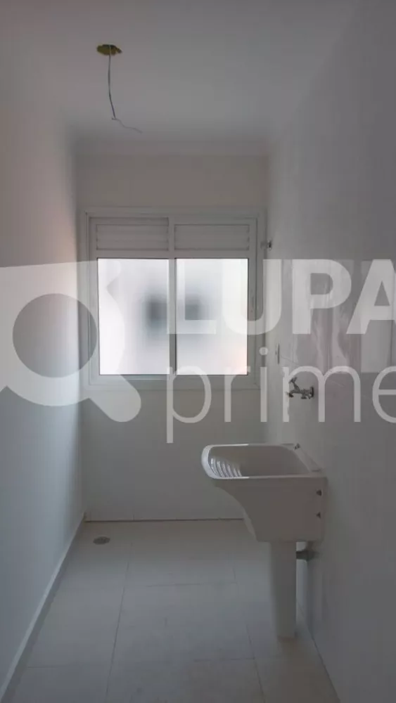 Apartamento à venda com 2 quartos, 43m² - Foto 9