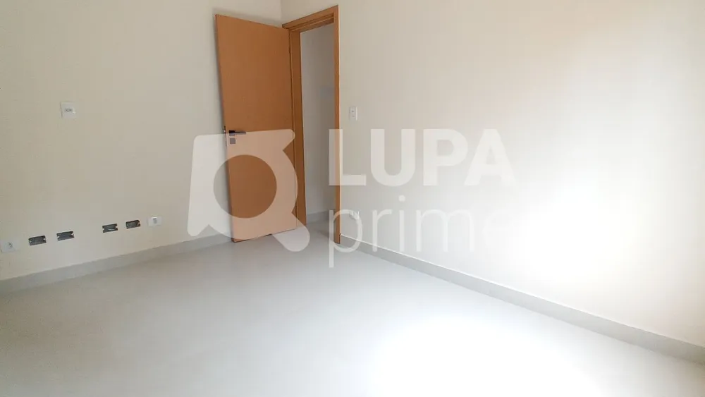 Casa, 6 quartos, 213 m² - Foto 14