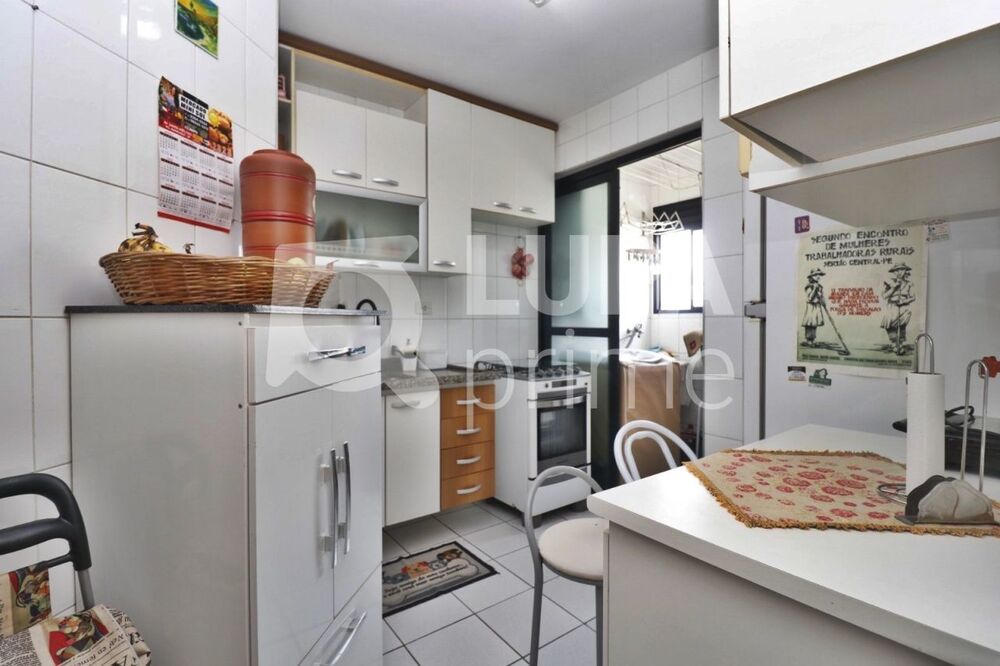 Apartamento à venda com 2 quartos, 49m² - Foto 7