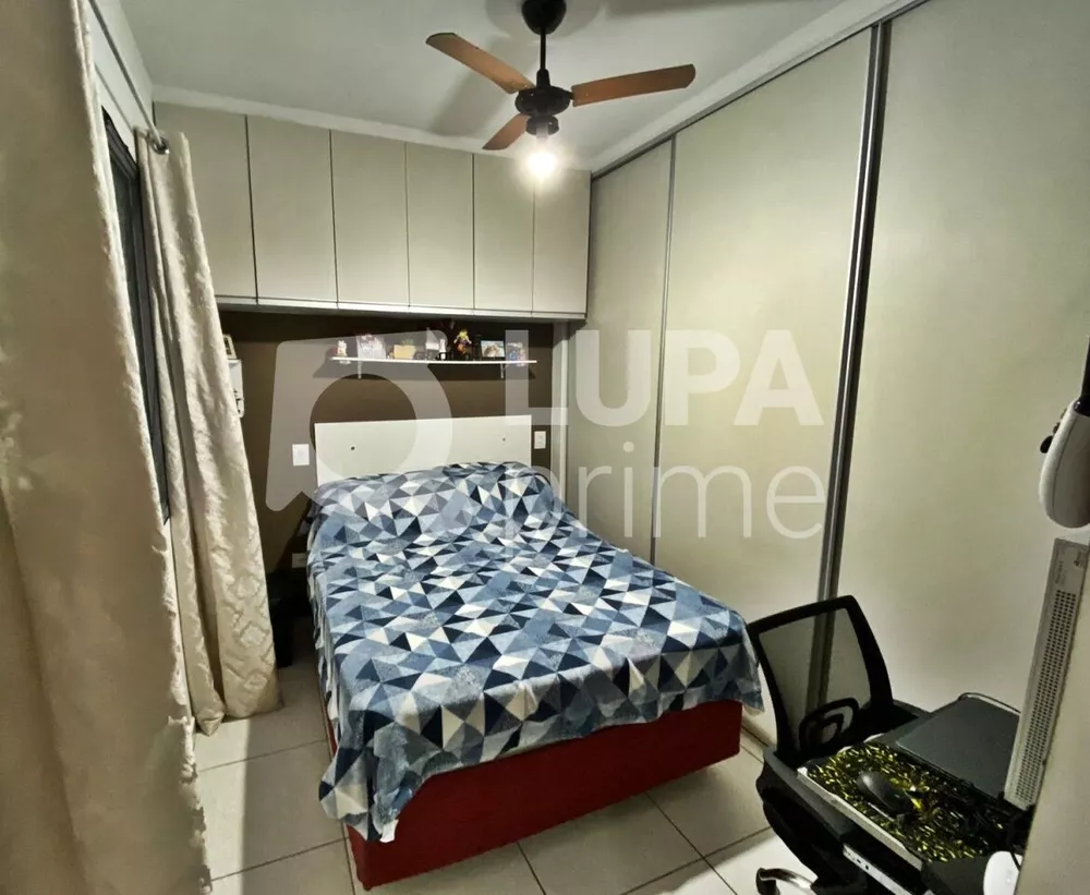 Casa de Condomínio à venda com 1 quarto, 34m² - Foto 3