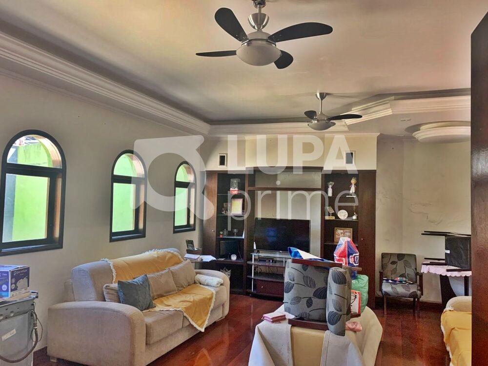 Casa, 3 quartos, 205 m² - Foto 4