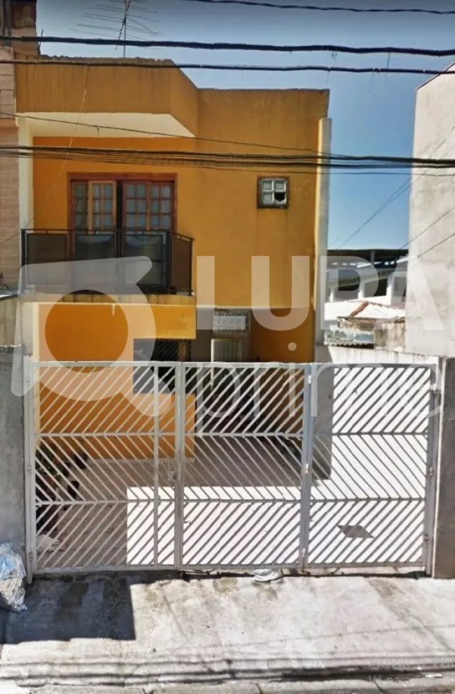 Casa à venda com 3 quartos, 67m² - Foto 1