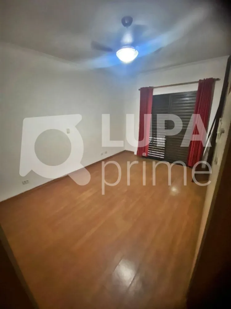 Casa, 3 quartos, 192 m² - Foto 11