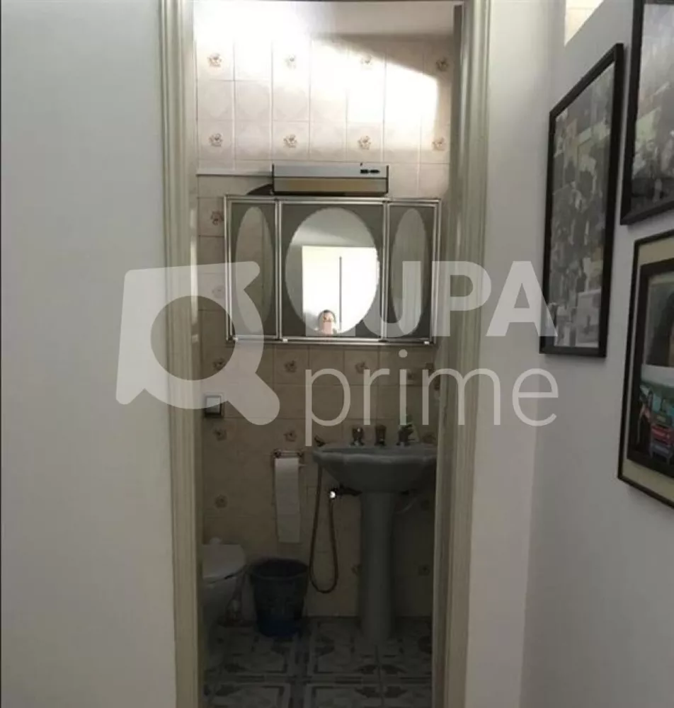 Casa à venda com 10 quartos, 250m² - Foto 5