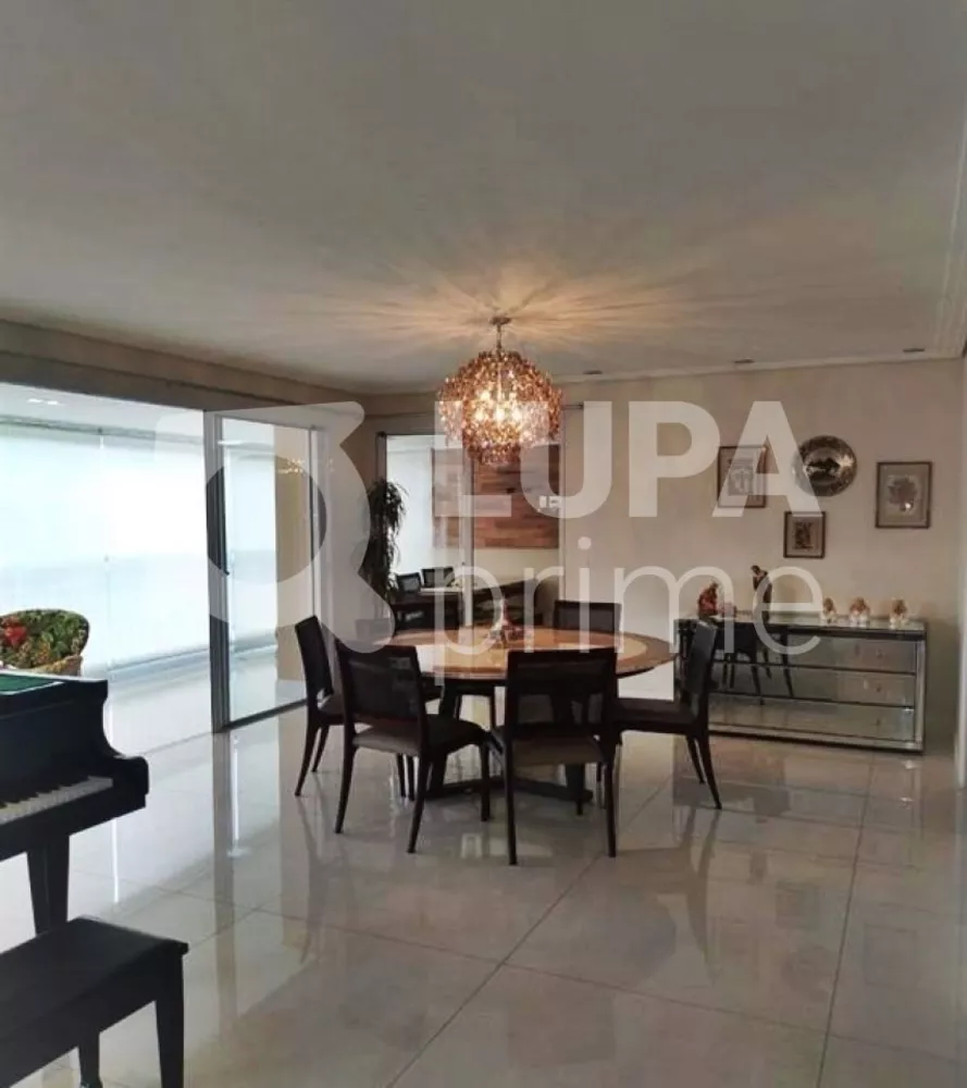 Apartamento à venda com 4 quartos, 245m² - Foto 3