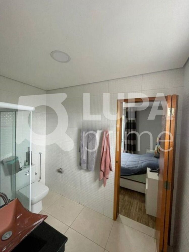 Casa, 2 quartos, 225 m² - Foto 4