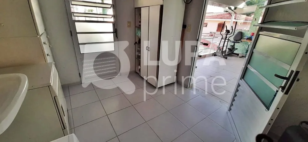 Casa, 4 quartos, 260 m² - Foto 8