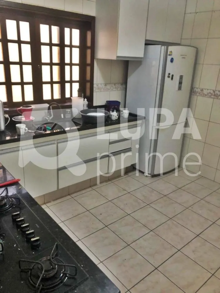 Casa, 3 quartos, 188 m² - Foto 6