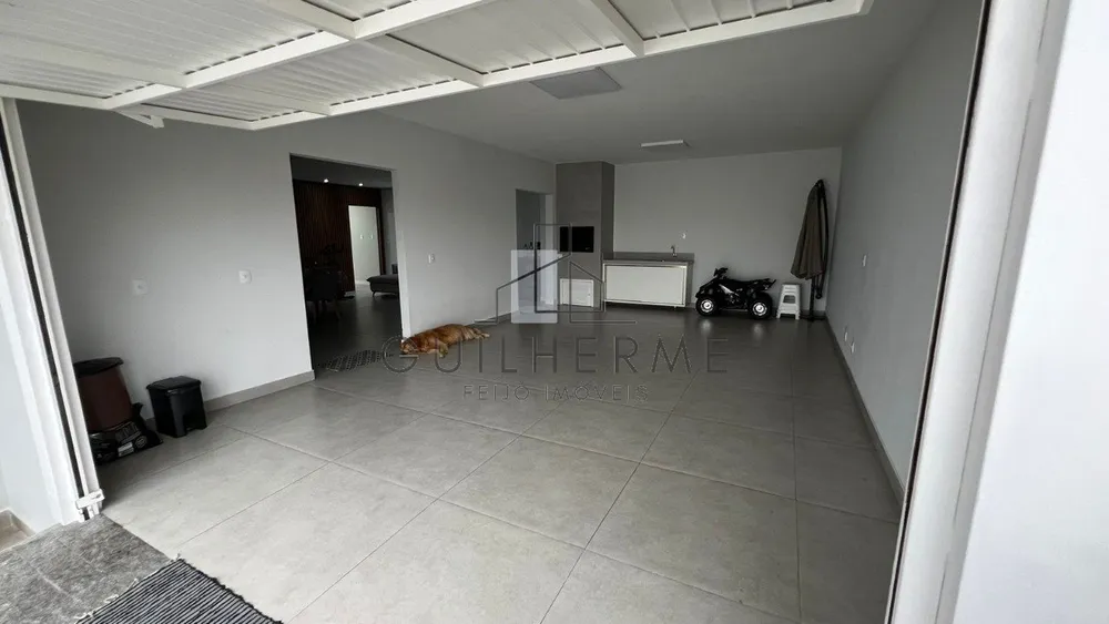 Casa, 3 quartos, 200 m² - Foto 13
