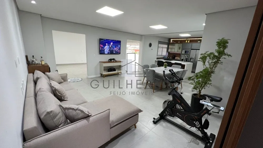 Casa, 3 quartos, 200 m² - Foto 5