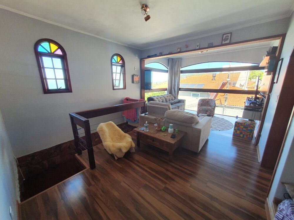 Casa, 4 quartos, 230 m² - Foto 3