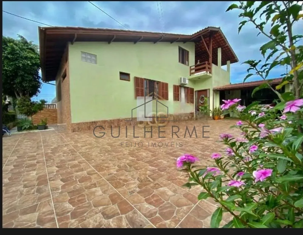Casa, 4 quartos, 270 m² - Foto 1