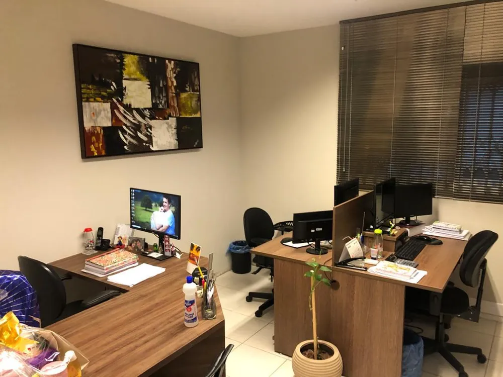 Casa, 5 quartos, 360 m² - Foto 1