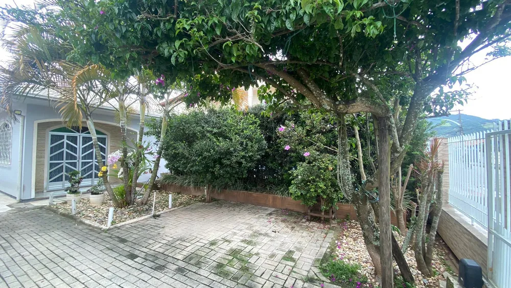 Casa, 3 quartos, 130 m² - Foto 1
