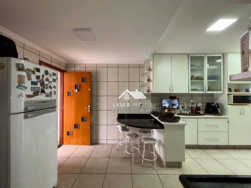 Casa, 3 quartos, 151 m² - Foto 2