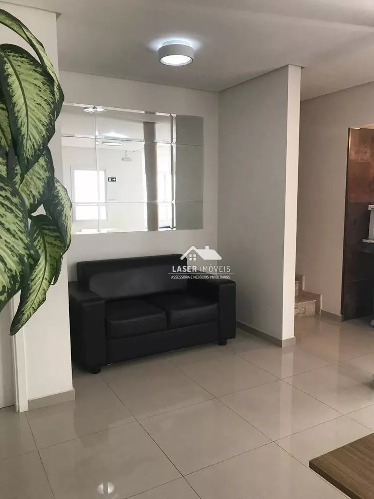 Casa à venda e aluguel com 4 quartos, 224m² - Foto 3