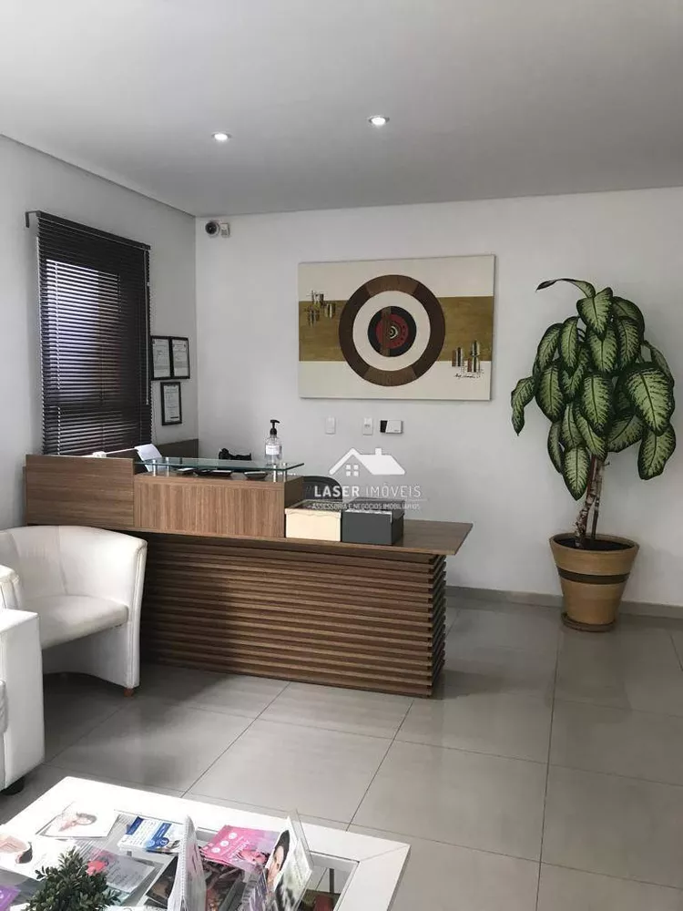 Casa à venda e aluguel com 4 quartos, 224m² - Foto 1