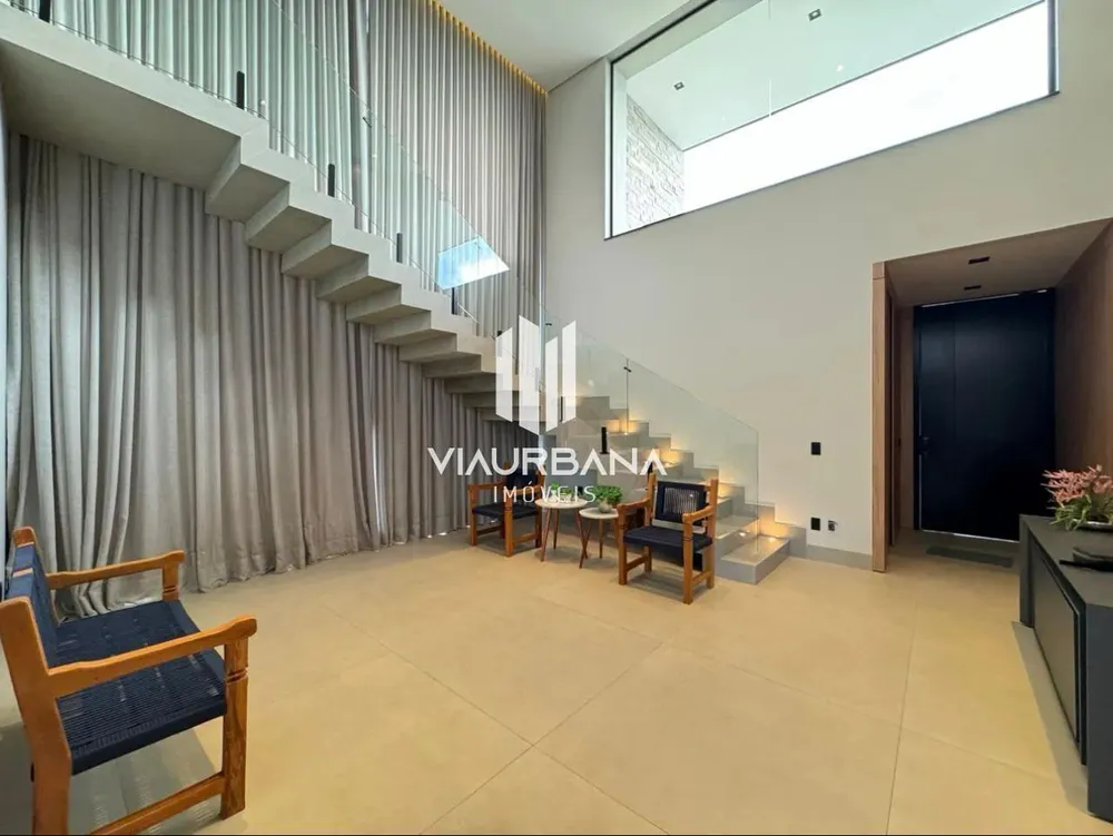 Casa, 4 quartos, 339 m² - Foto 1