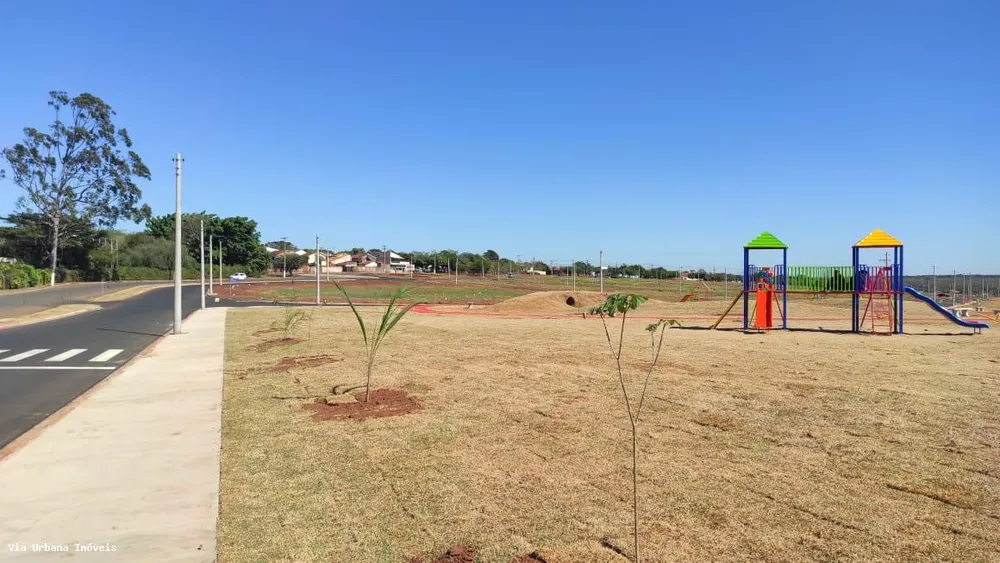 Terreno, 180 m² - Foto 1