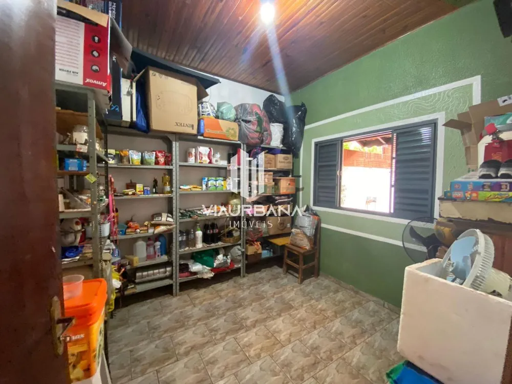 Casa, 3 quartos, 220 m² - Foto 2